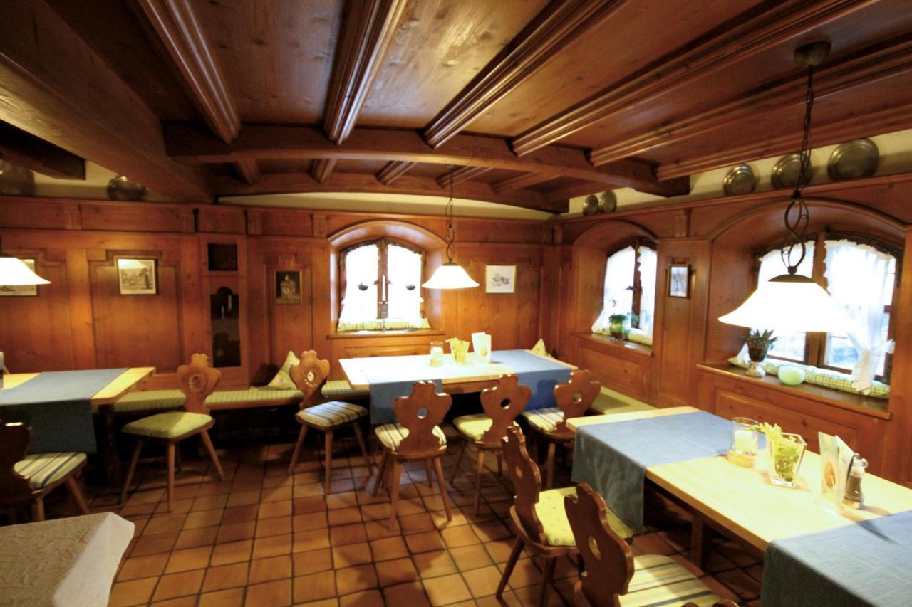 Landgasthof Blaue Traube Burgthann Екстериор снимка